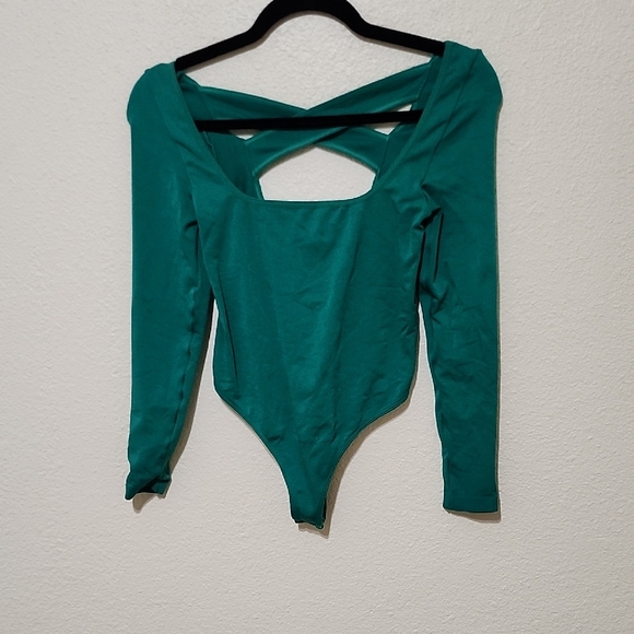 Anthropologie Tops - Anthropologie Green Fitted Cut-Out Bodysuit